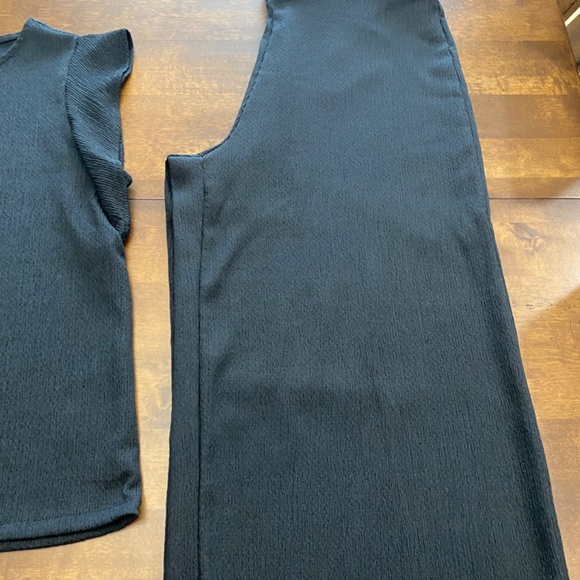 Matching Black Set - Wide Leg - Picture 6 of 6